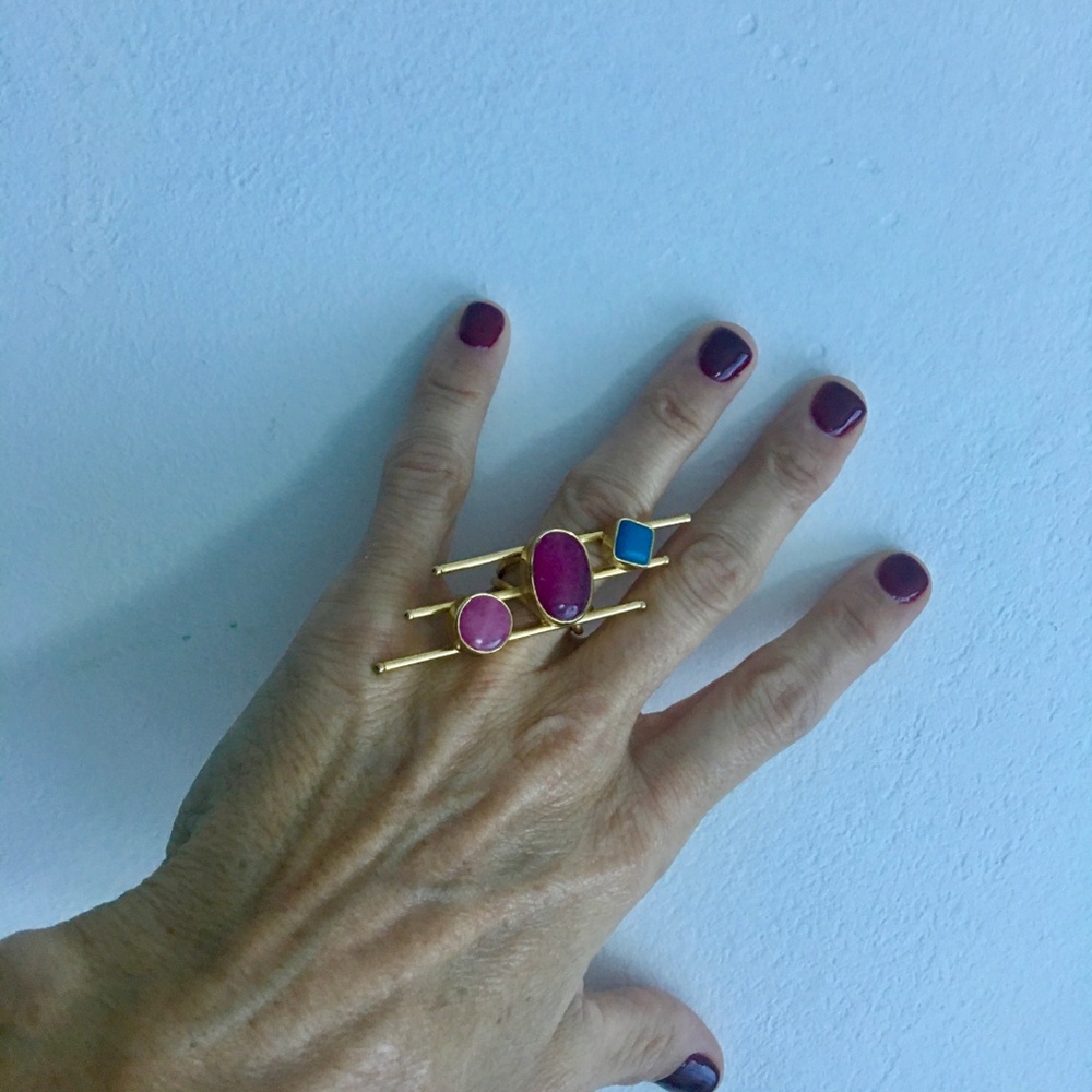 Gold Pl Ring With Agate. Size Adjustable Nwot - image 1